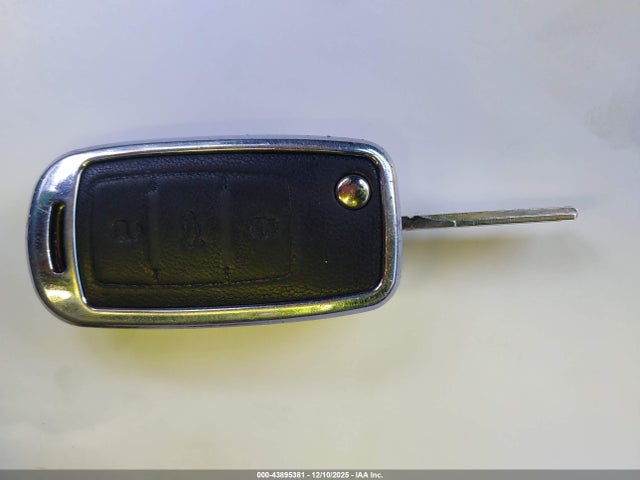 Продаж на аукціоні авто 2015 Volkswagen Passat 1.8t Limited Edition, vin: 1VWAS7A34FC094940, номер лоту: 43895381