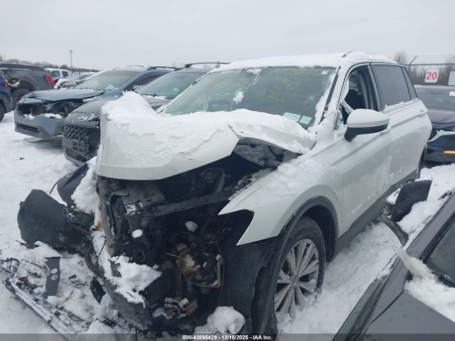 2019 VOLKSWAGEN TIGUAN 3VV2B7AX2KM060001 Photo 1