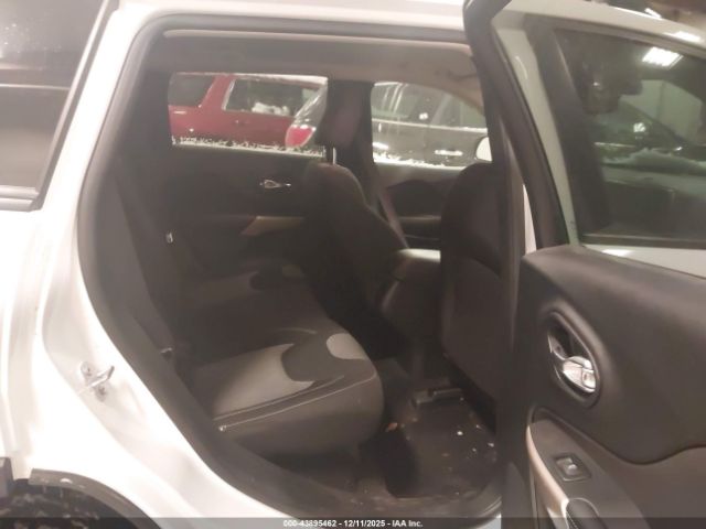 2017 JEEP CHEROKEE 1C4PJMAS8HD238251 Photo 7