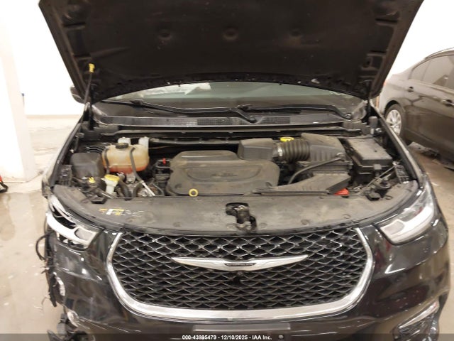 Aukcja sprzedaży 2022 Chrysler Pacifica Touring L, vin: 2C4RC1BG6NR153638, numer aukcji: 43895479