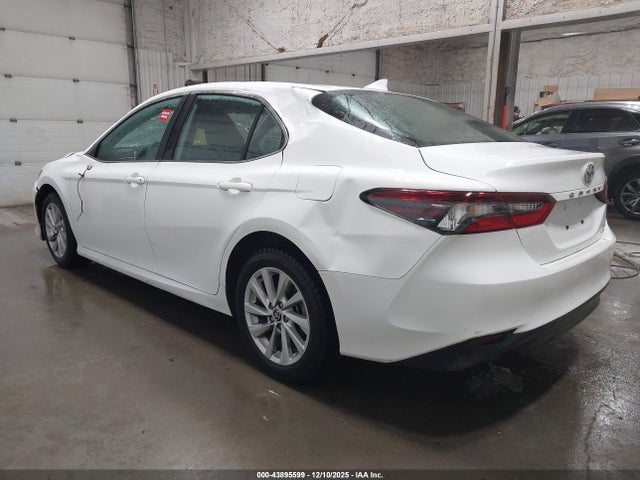 4T1R11BK7PU106842 Toyota CAMRY LE