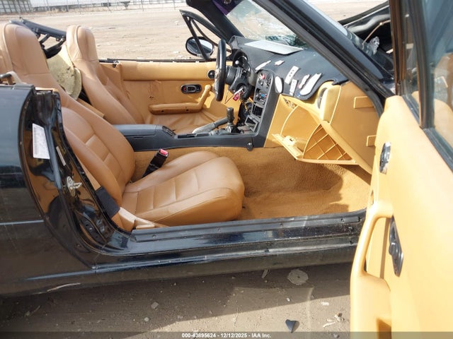 43895624 :رقم المزاد ، JM1NA3519P0422882 vin ، 1993 Mazda Mx-5 Miata مزاد بيع