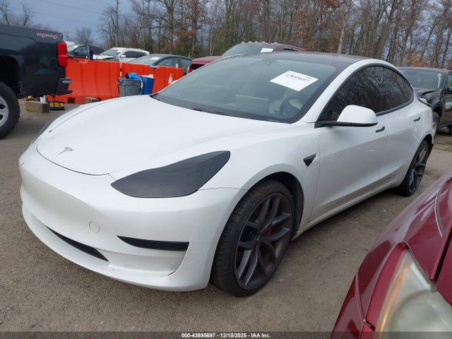Продажа на аукционе авто 2018 Tesla Model 3 Long Range/performance, vin: 5YJ3E1EB8JF074607, номер лота: 43895697