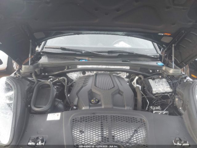 2024 PORSCHE MACAN WP1AA2A58RLB15978 Photo 9
