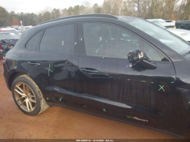 2024 PORSCHE MACAN WP1AA2A58RLB15978 Photo 5