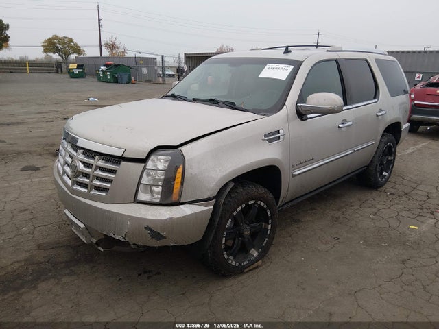 2008 CADILLAC ESCALADE 1GYFK63888R209268 Photo 1