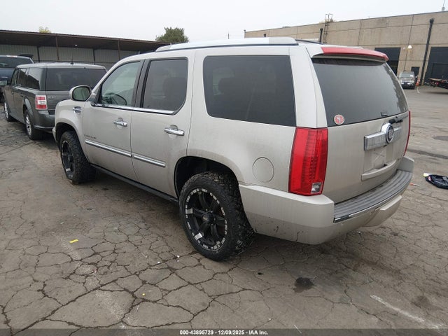 2008 CADILLAC ESCALADE 1GYFK63888R209268 Photo 2