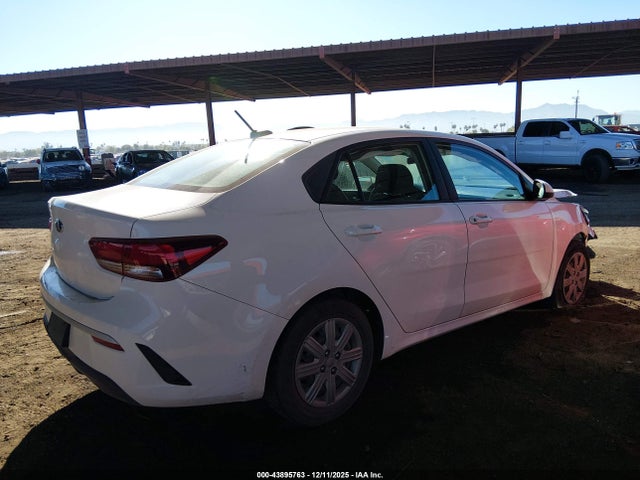 2021 KIA RIO 3KPA24AD1ME382141 Photo 3