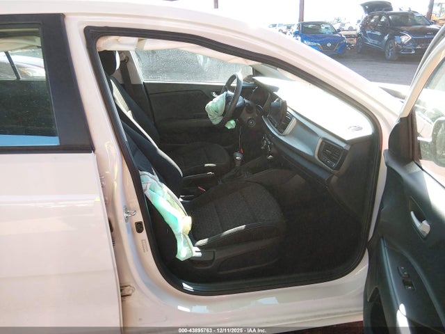 2021 KIA RIO 3KPA24AD1ME382141 Photo 4