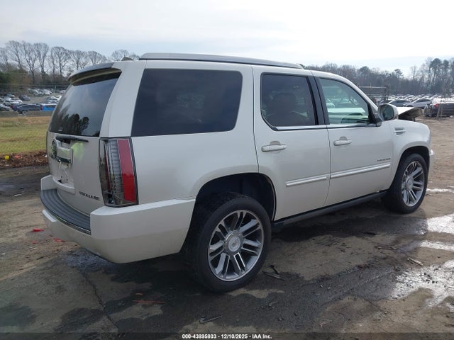 2012 CADILLAC ESCALADE 1GYS4CEF5CR202855 Photo 3