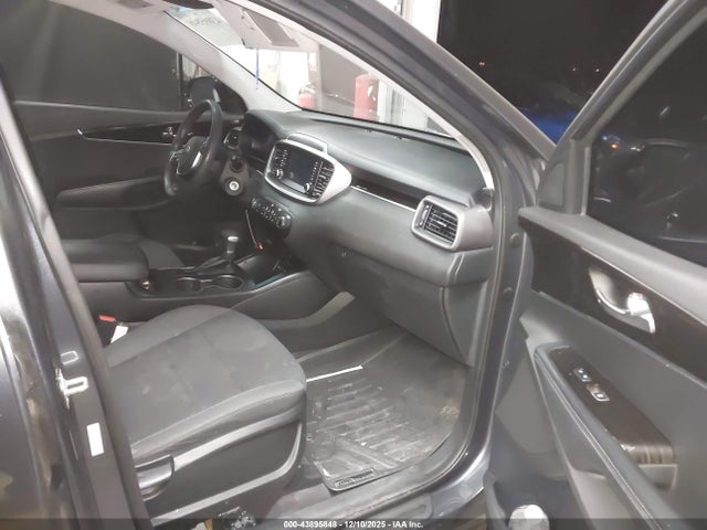5XYPG4A58LG625093 KIA Sorento 3.3l Lx