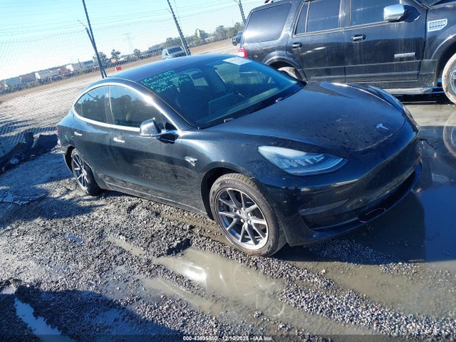 2018 TESLA MODEL 3 5YJ3E1EA5JF033780 Photo 0
