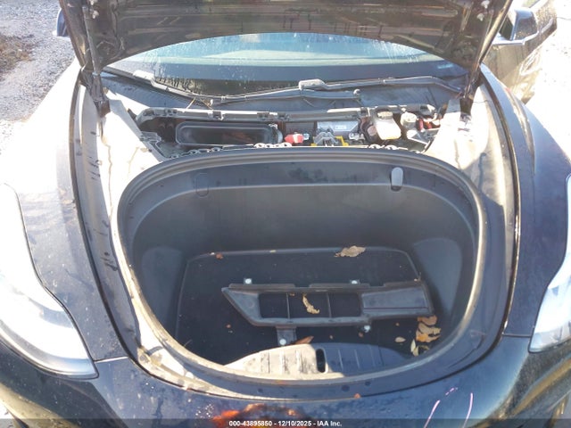 2018 TESLA MODEL 3 5YJ3E1EA5JF033780 Photo 9
