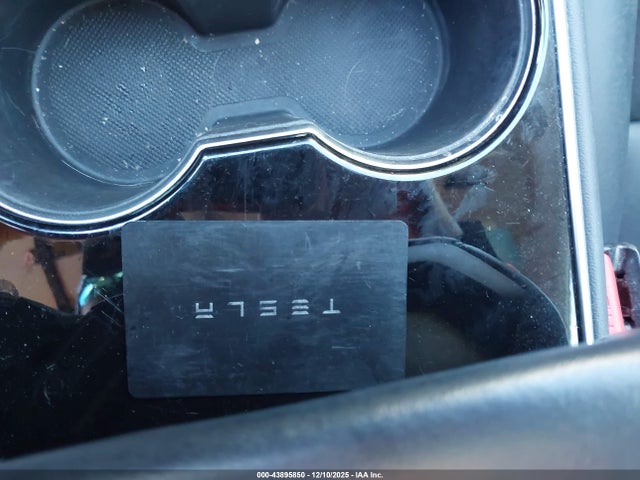 2018 TESLA MODEL 3 5YJ3E1EA5JF033780 Photo 10