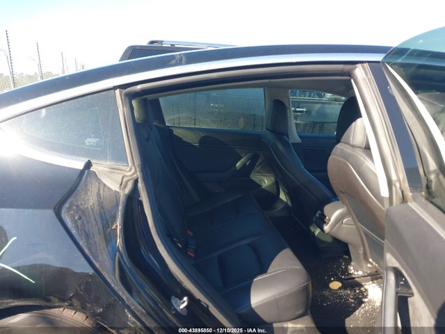 2018 TESLA MODEL 3 5YJ3E1EA5JF033780 Photo 7