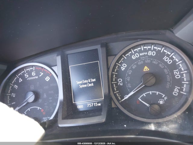 3TMCZ5ANXNM463746 Toyota Tacoma Trd Off Road