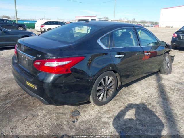 2017 NISSAN ALTIMA 1N4AL3AP2HC293599 Photo 3