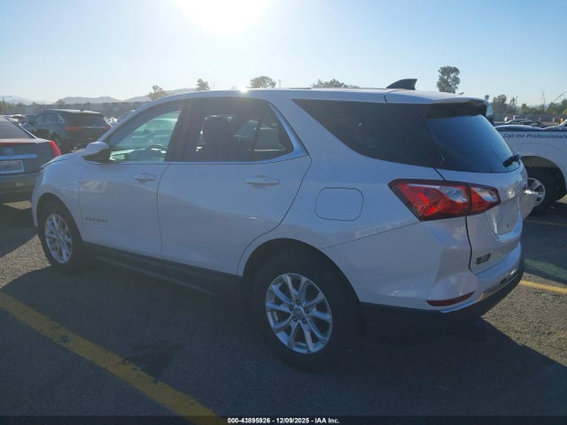 Chevrolet EQUINOX LT 2018 2GNAXJEV0J6338833 Image 3