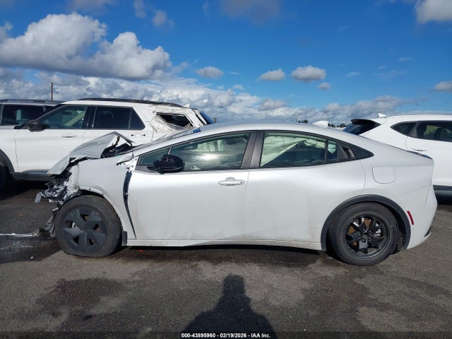 Toyota Prius Le 2025 JTDACAAU8S3063593 Image 14