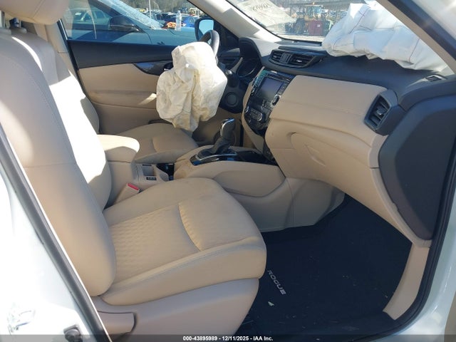 Nissan ROGUE SV 2019 JN8AT2MV4KW396273 Image 5