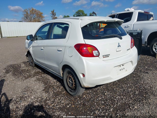 2015 MITSUBISHI MIRAGE ML32A3HJ8FH044331 Photo 2