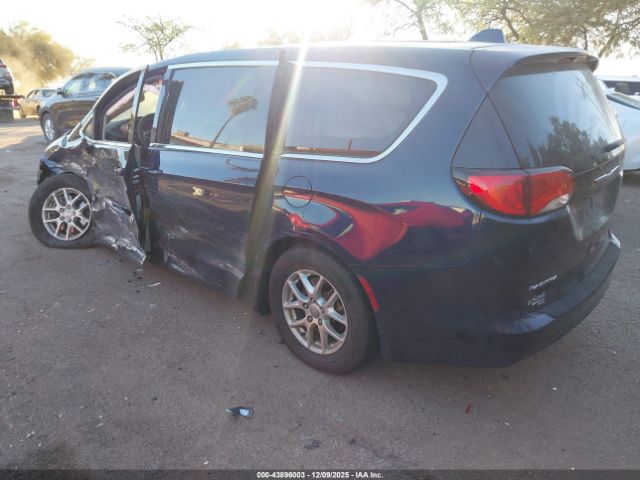 2018 CHRYSLER PACIFICA 2C4RC1DG1JR130016 Photo 2