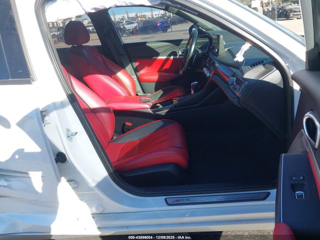 19UDE4H35PA008061 Acura Integra A-spec