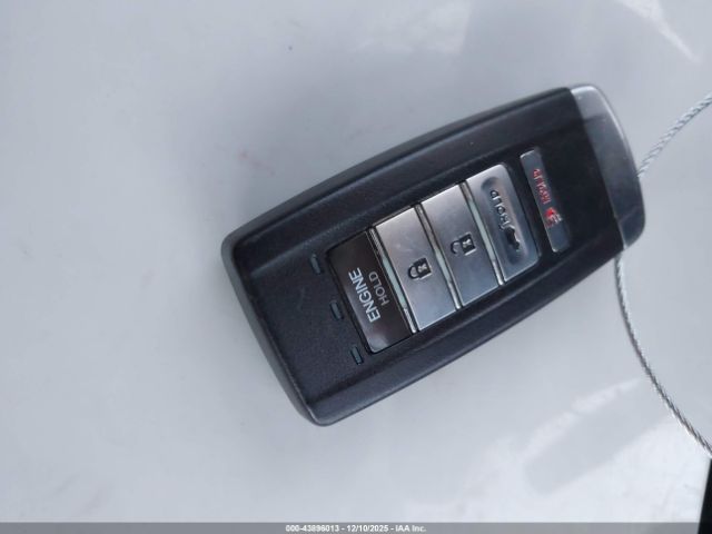 2017 ACURA RDX 5J8TB3H77HL016606 Photo 10