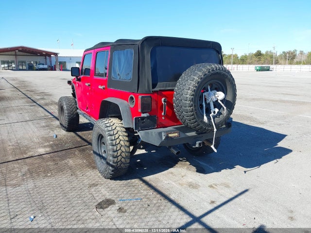1C4BJWDG4FL542404 Jeep Wrangler Unlimited Sport