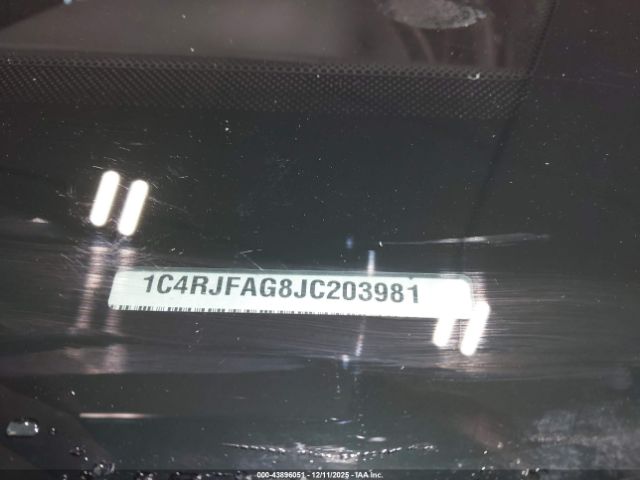 2018 JEEP GRAND CHEROKEE 1C4RJFAG8JC203981 Photo 8