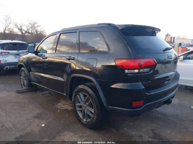 2016 JEEP GRAND CHEROKEE 1C4RJFAG3GC452732 Photo 2