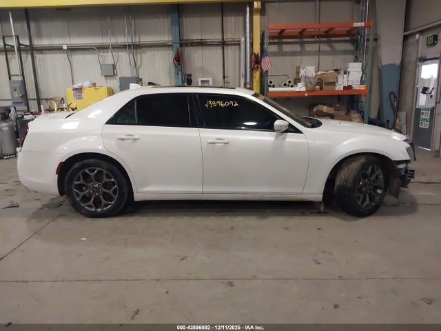 Chrysler 300 300s 2015 2C3CCAGG1FH763845 Image 13