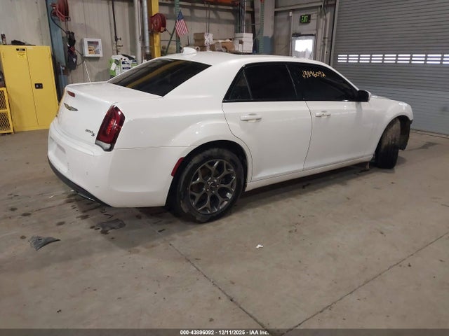 Chrysler 300 300s 2015 2C3CCAGG1FH763845 Image 4