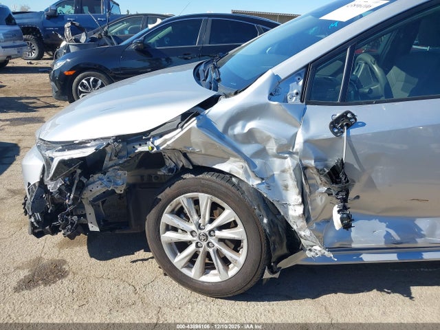 JTDBCMFE1R3033059 Toyota Corolla Hybrid Le