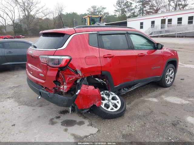 Jeep Compass Latitude 4x4 2025 3C4NJDBN7ST579903 Image 4
