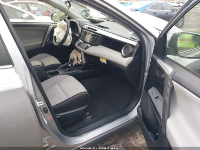 2018 TOYOTA RAV4 HYBRID JTMRJREV1JD240505 Photo 4