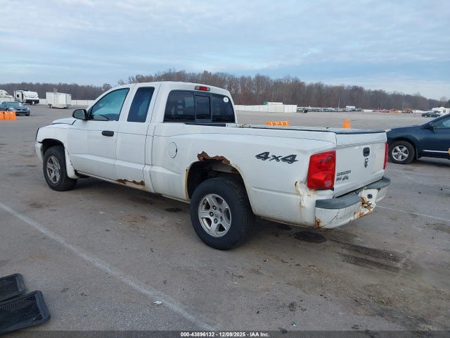 2007 Dodge Dakota Slt მანქანა იყიდება აუქციონზე, vin: 1D7HW42K07S136415, აუქციონის ნომერი: 43896132