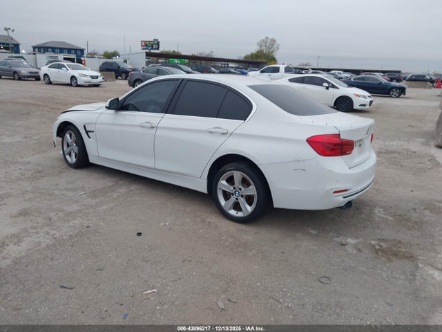 2017 BMW 330I WBA8D9G36HNU66295 Photo 2