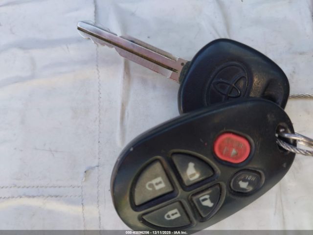 2010 TOYOTA SIENNA 5TDYK4CC5AS318334 Photo 10