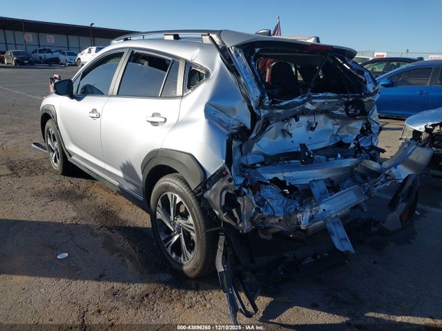 2025 SUBARU CROSSTREK JF2GUHDCXSH274981 Photo 2