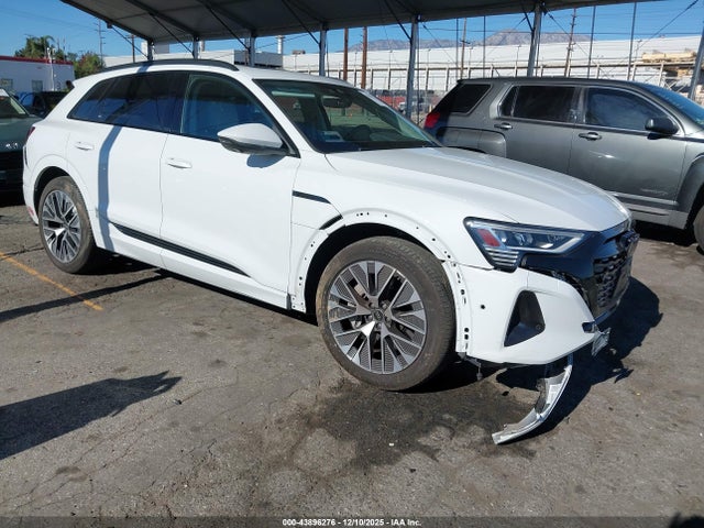 2024 AUDI Q8 E-TRON WA15AAGE8RB026318 Photo 0
