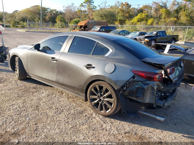 2024 MAZDA MAZDA3 3MZBPABM0RM421945 Photo 2