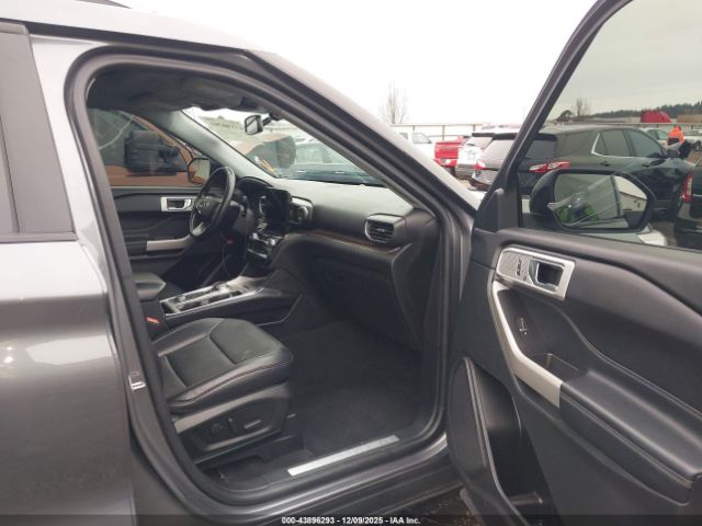 2022 FORD EXPLORER 1FMSK8FH9NGA85042 Photo 4