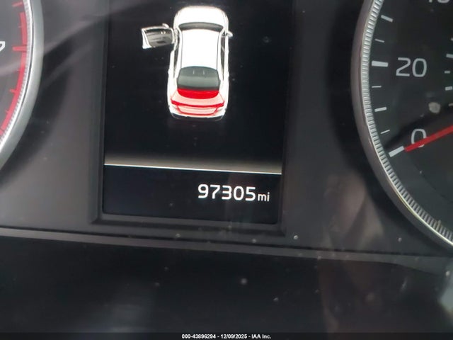 Продажа на аукционе авто 2022 Kia K5 Lxs, vin: 5XXG14J28NG157719, номер лота: 43896294