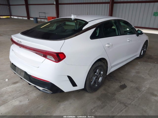 Продажа на аукционе авто 2022 Kia K5 Lxs, vin: 5XXG14J28NG157719, номер лота: 43896294