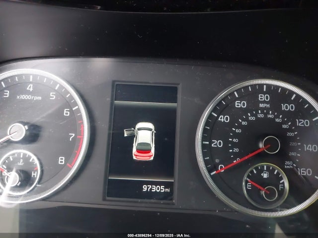 Продажа на аукционе авто 2022 Kia K5 Lxs, vin: 5XXG14J28NG157719, номер лота: 43896294