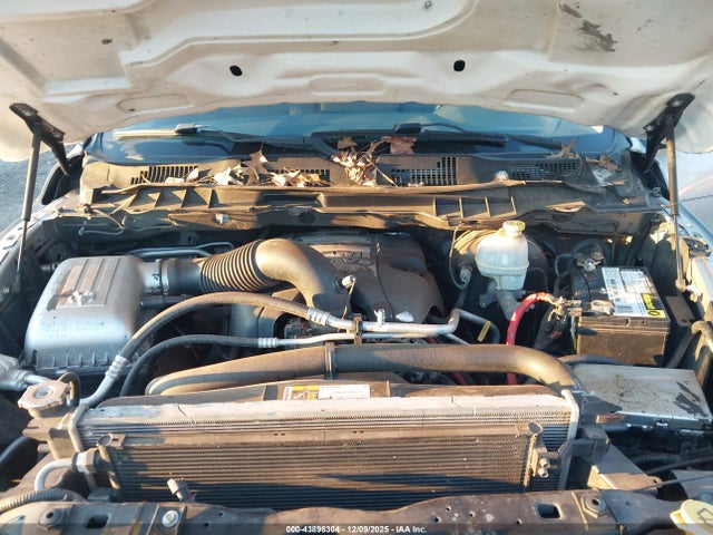 2015 RAM 1500 3C6JR6AT4FG665677 Photo 9