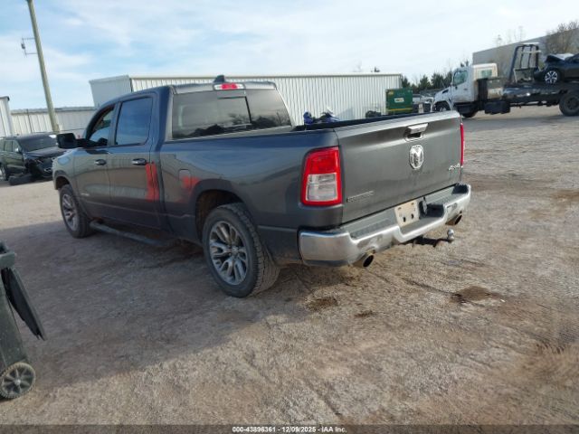 2019 RAM 1500 1C6SRFMT4KN578542 Photo 2
