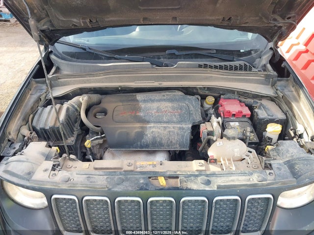 2019 JEEP RENEGADE ZACNJAAB1KPK10626 Photo 9