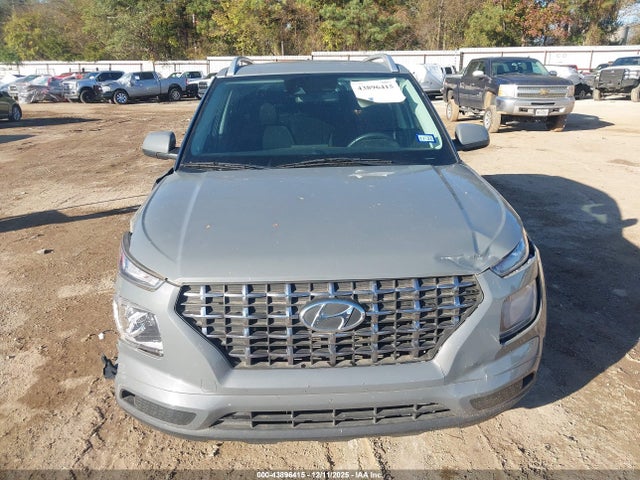 Продажа на аукционе авто 2021 Hyundai Venue Sel, vin: KMHRC8A34MU082296, номер лота: 43896415
